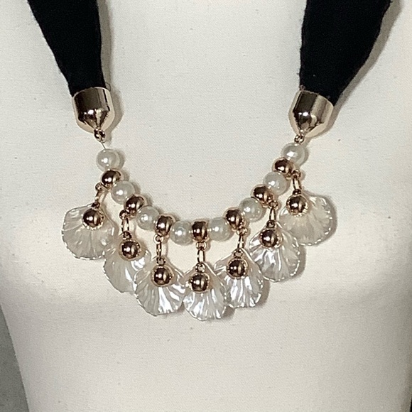 🌸 SCARF WRAP SHELL BEAD PEARL HEAD BOHO SHAWL MULTIPURPOSE BLACK BEADS INDIA - Picture 8 of 10